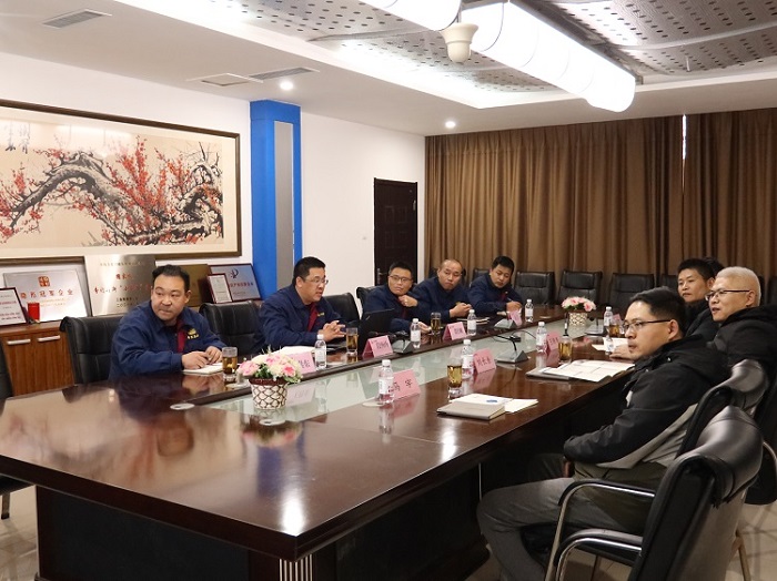 山東卡特重工機械有限公司劉總一行蒞臨力克川參觀(guān)交流 (1).JPG